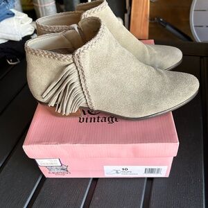 Crown vintage suede booties